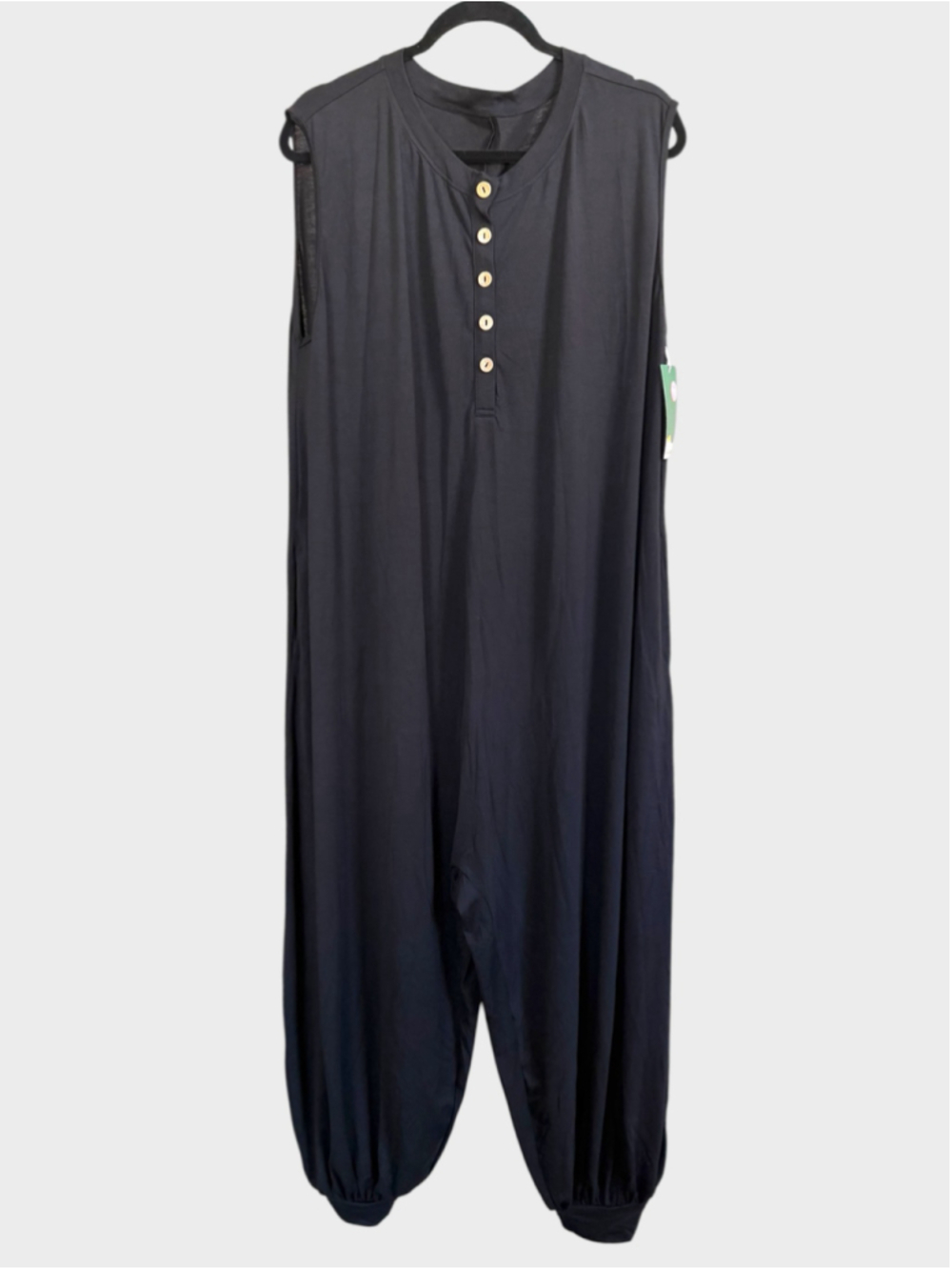 Size L Halara Sleeveless Button-Front Harem Jumpsuit Black